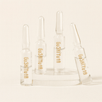 Sérum anti-âge en ampoules, cure intensif hydratant et régénérant pour une peau revitalisée.