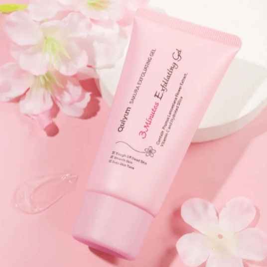 Gel Exfoliant Sakura – Élimine les cellules mortes, lisse et illumine